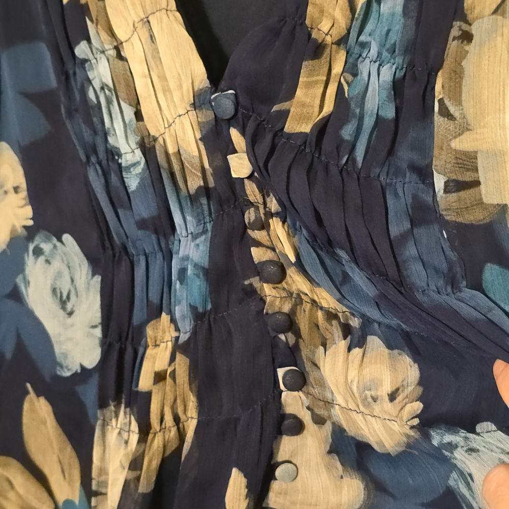 Taylor Navy and Cream Floral Long Sleeve Dress - Picture 4 of 7